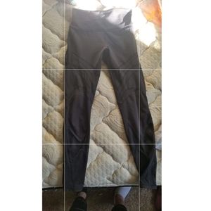 Size 6 lululemon full length leggings
